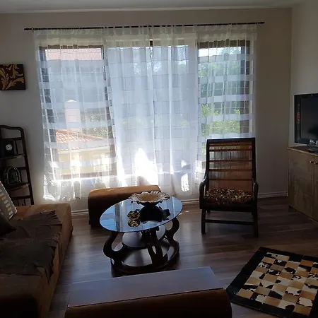 Apartment Stefanov In Byala