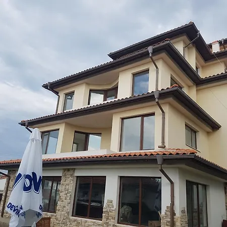 Stefanov In Byala